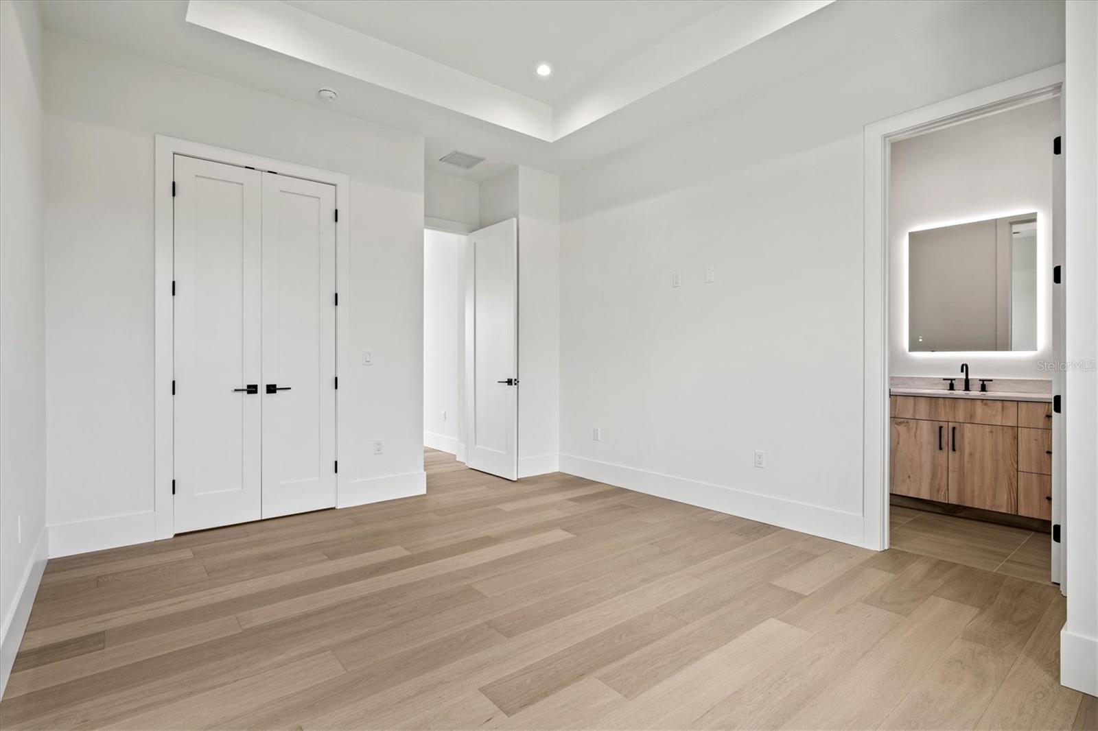 A4663499 Property Photo