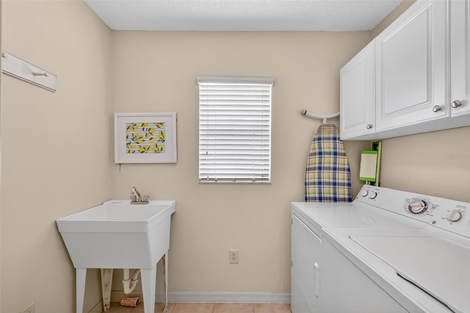 2807 LEICESTER TER, THE VILLAGES, FL, 32162