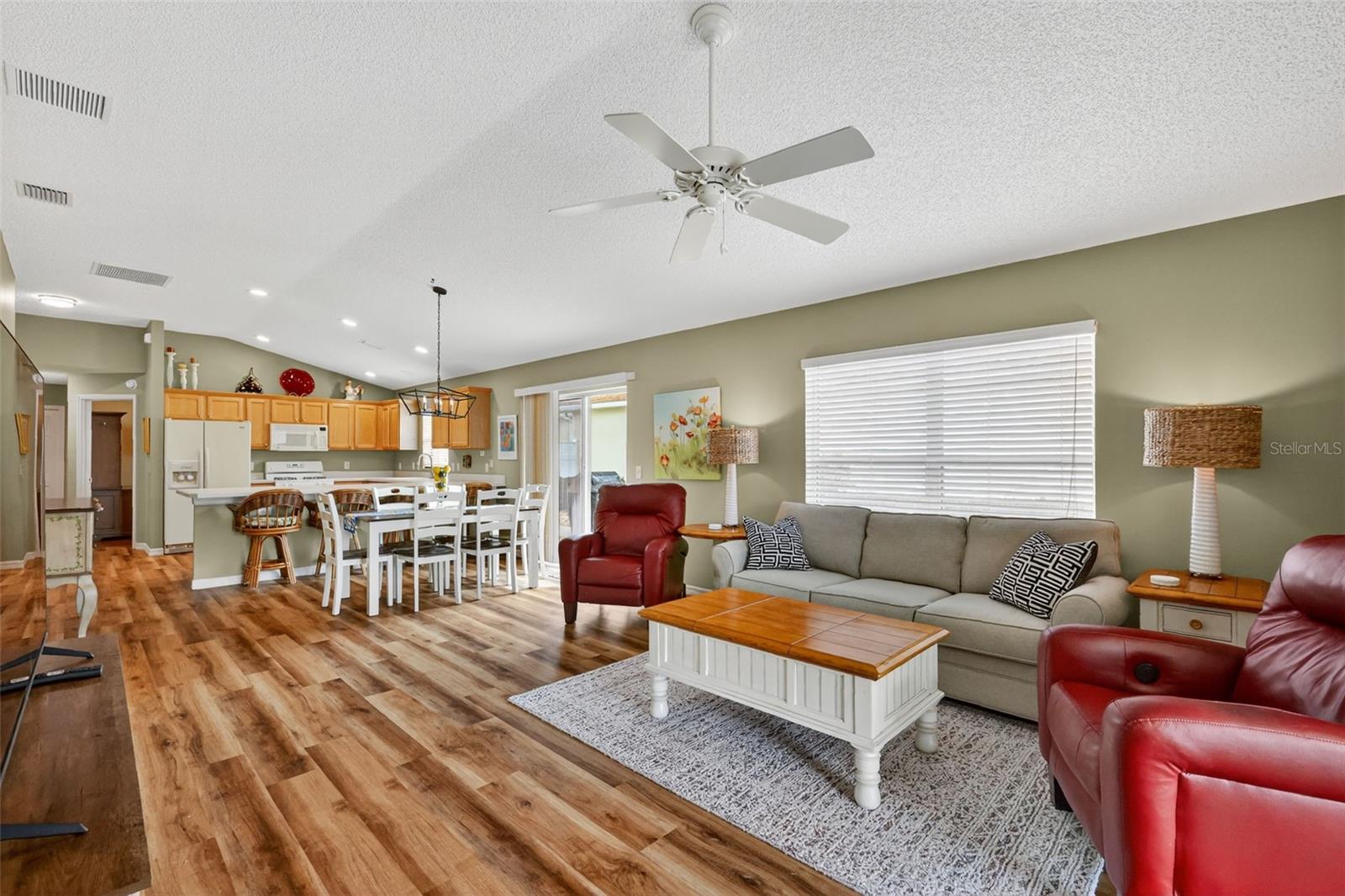 2807 LEICESTER TER, THE VILLAGES, FL, 32162