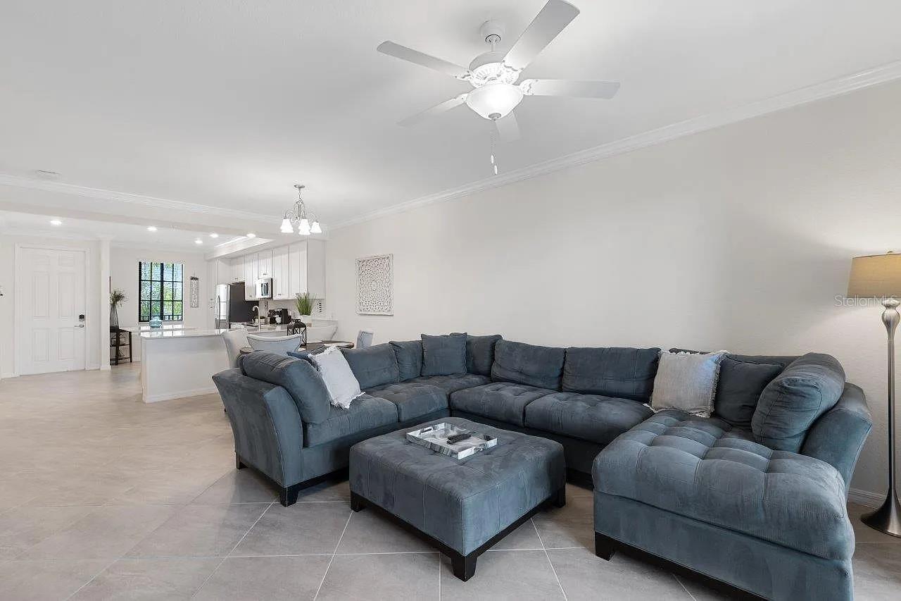 17724 GAWTHROP DR #204, BRADENTON, FL, 34211