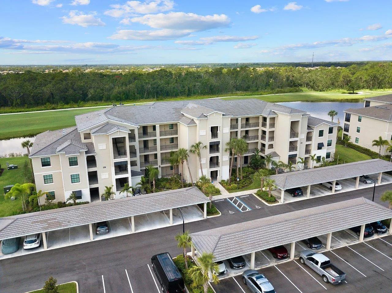 17724 GAWTHROP DR #204, BRADENTON, FL, 34211