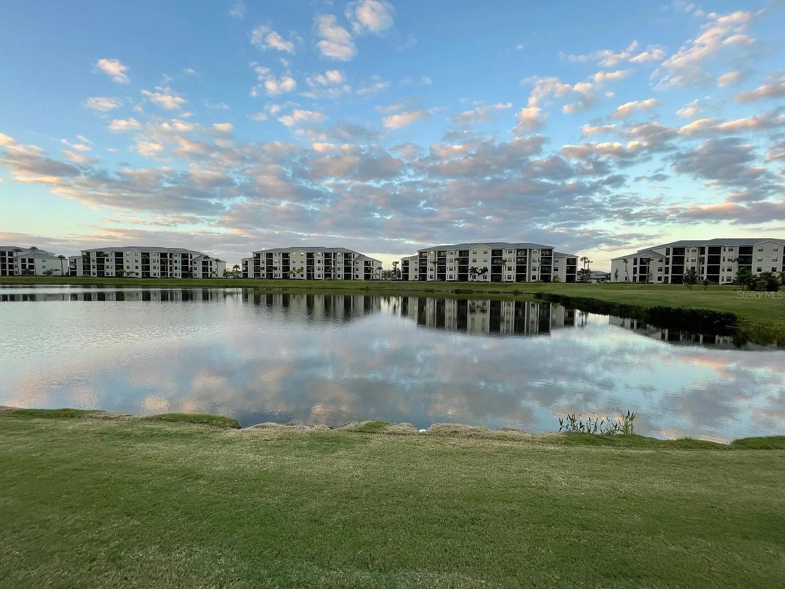 17724 GAWTHROP DR #204, BRADENTON, FL, 34211