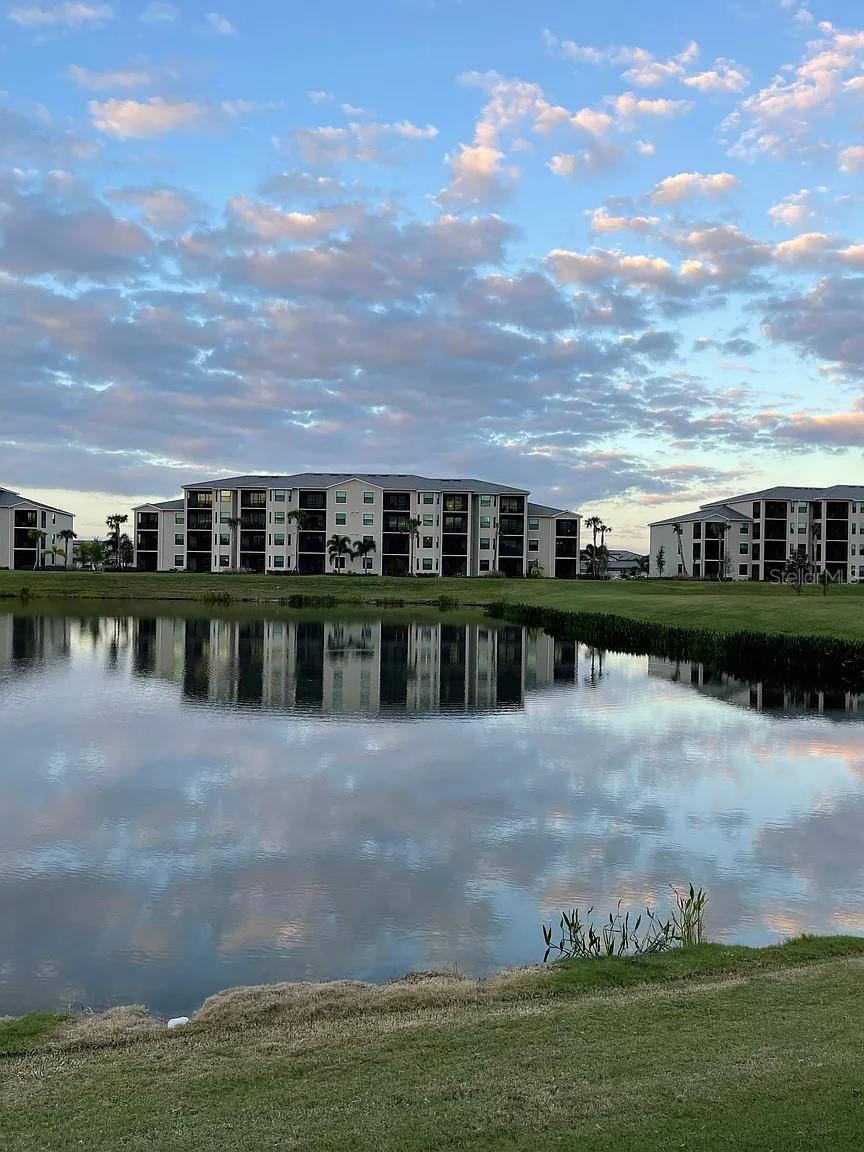 17724 GAWTHROP DR #204, BRADENTON, FL, 34211