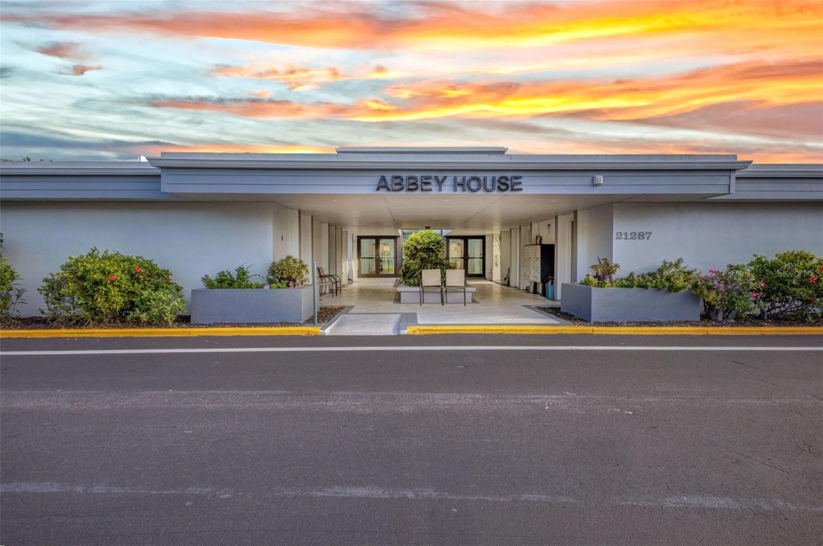 C7514196 Property Photo