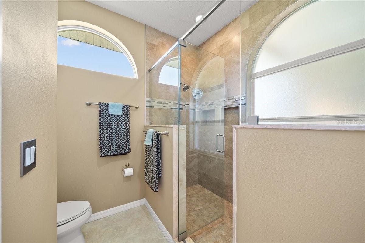 A4663513 Property Photo
