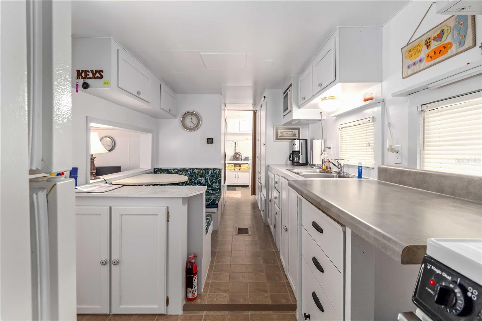 TB8422386 Property Photo