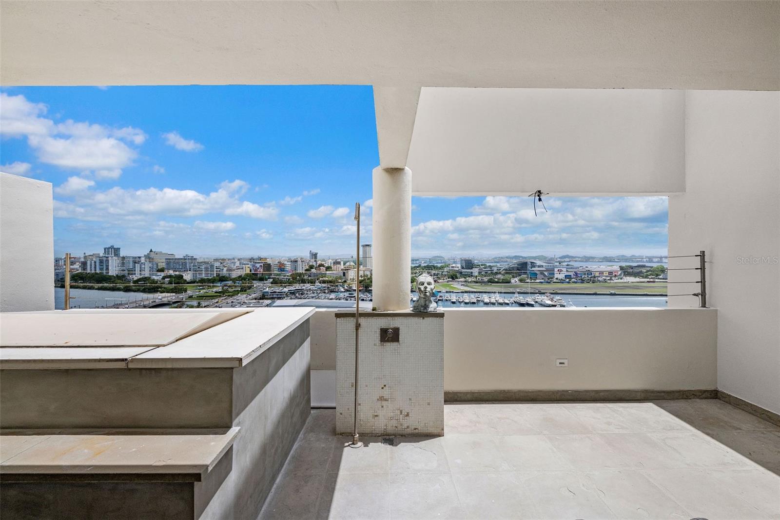 PR9115764 Property Photo