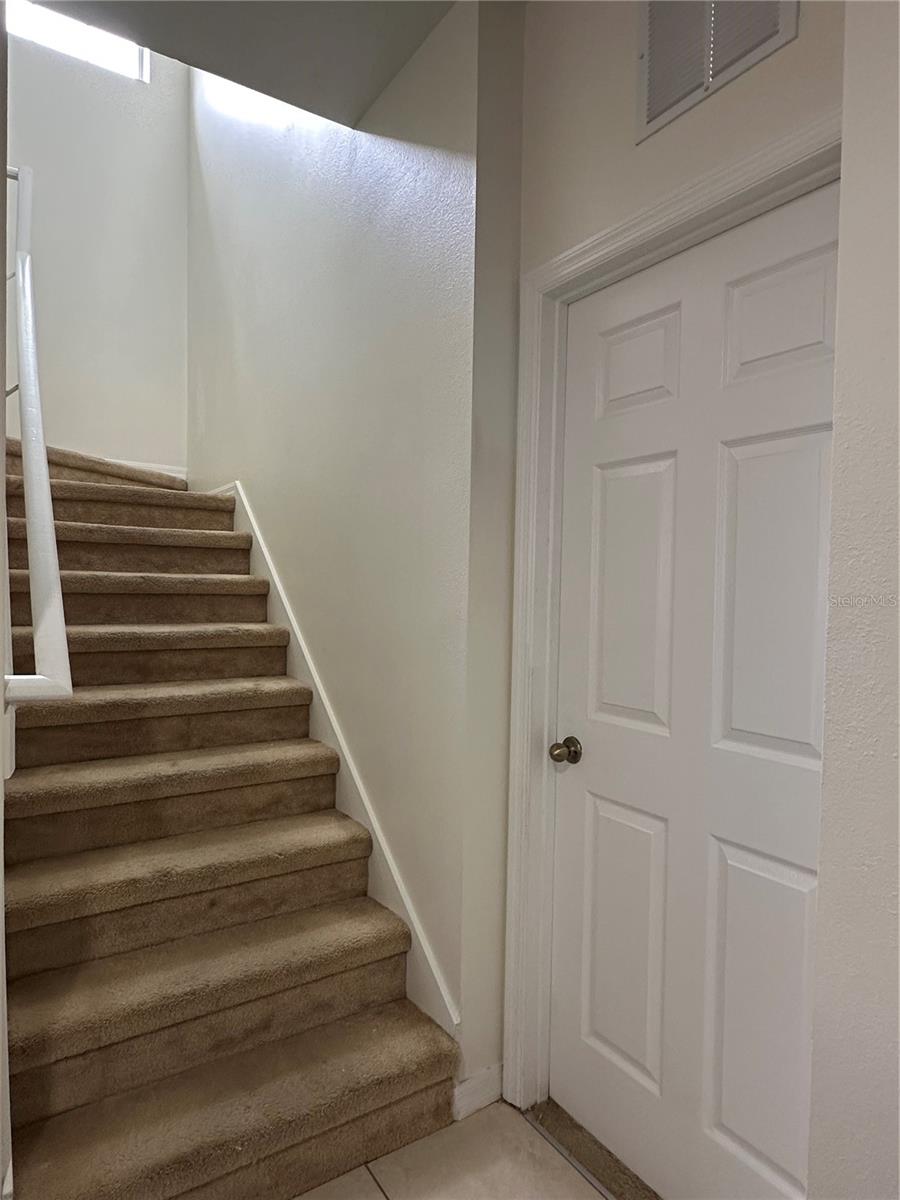 1230 S BEACH CIR, KISSIMMEE, FL, 34746