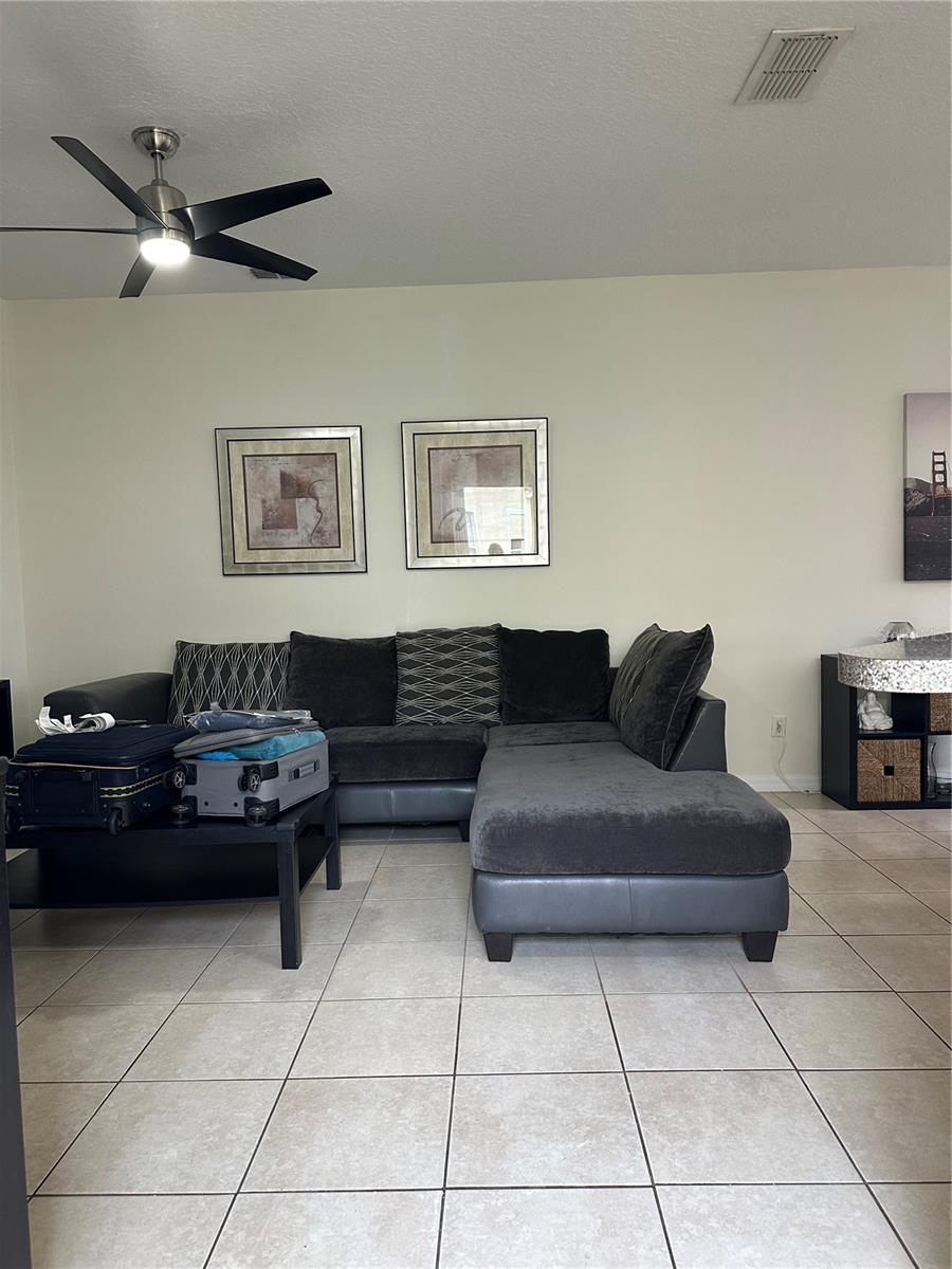 1230 S BEACH CIR, KISSIMMEE, FL, 34746