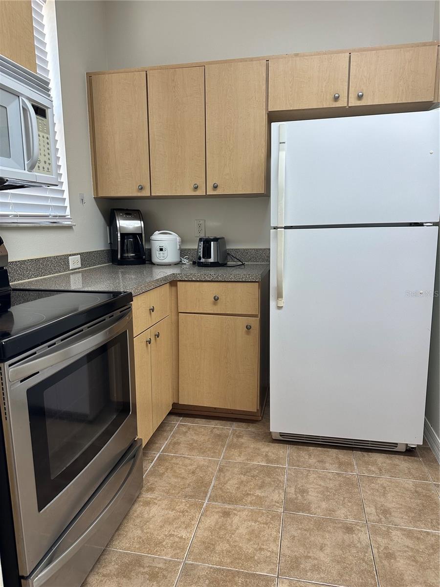 1230 S BEACH CIR, KISSIMMEE, FL, 34746