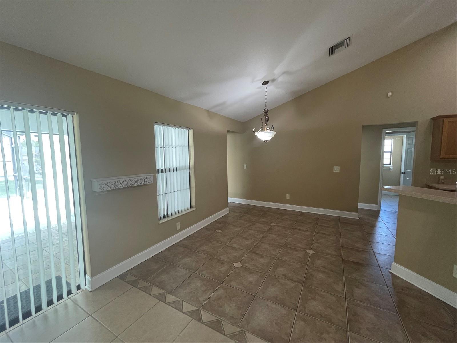 6597 SE 8TH STREET RD, OCALA, FL, 34472