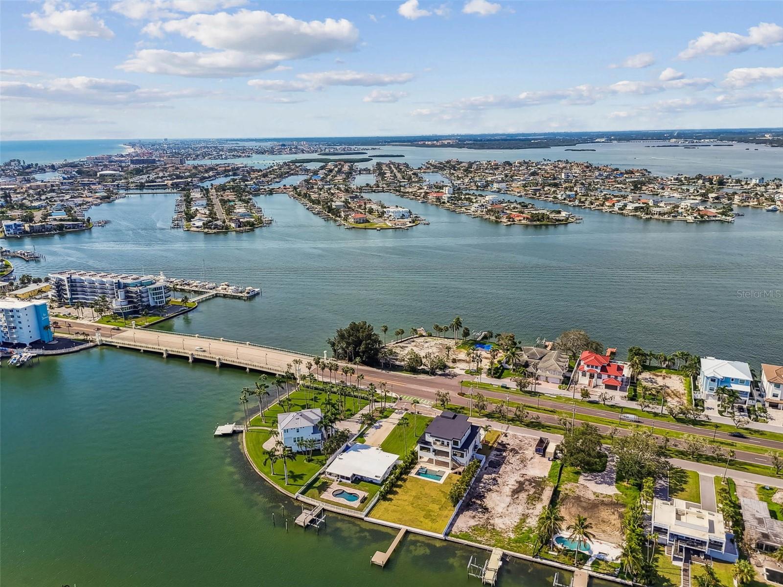 TB8422429 Property Photo