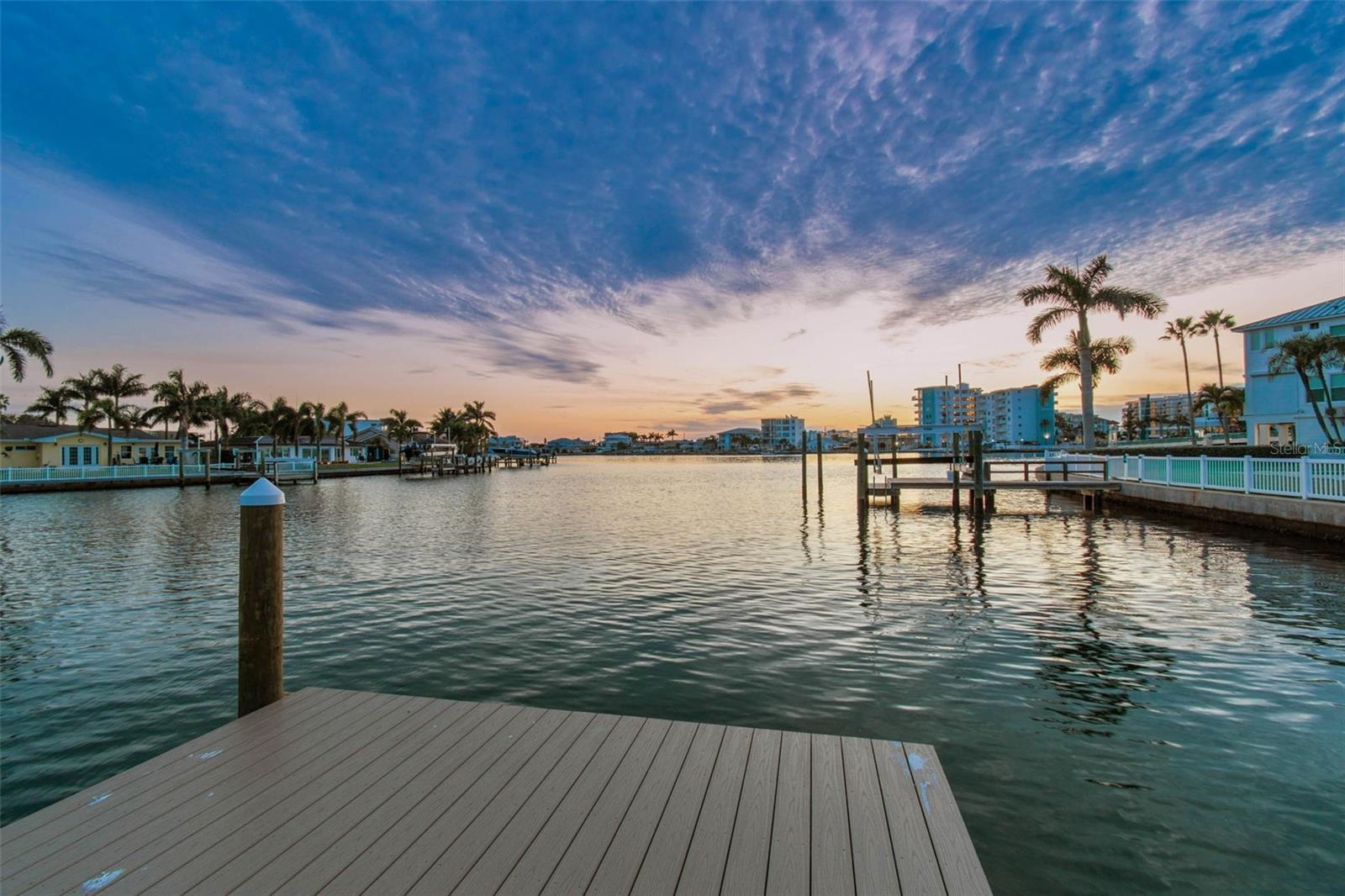 TB8422429 Property Photo