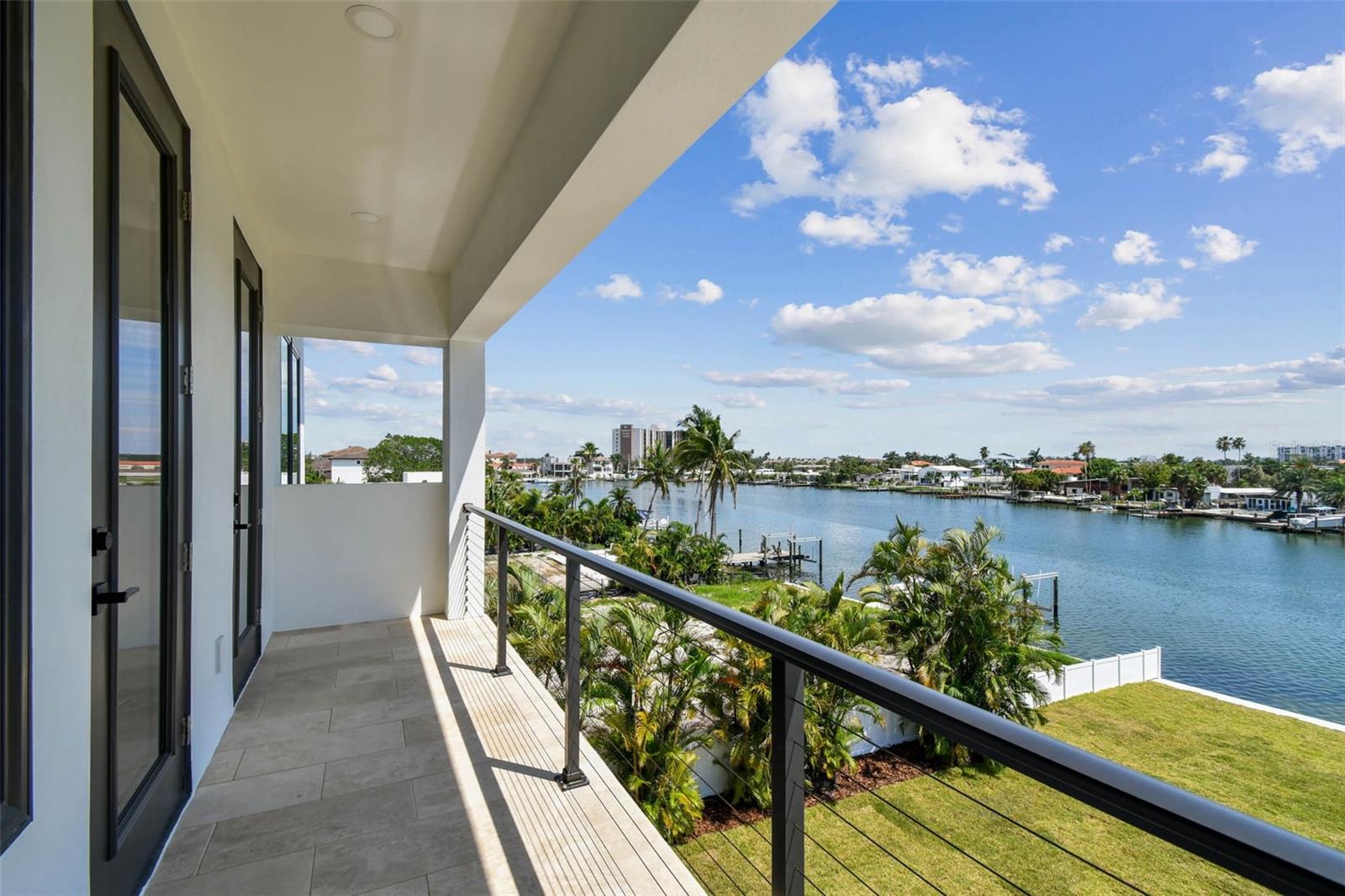 TB8422429 Property Photo