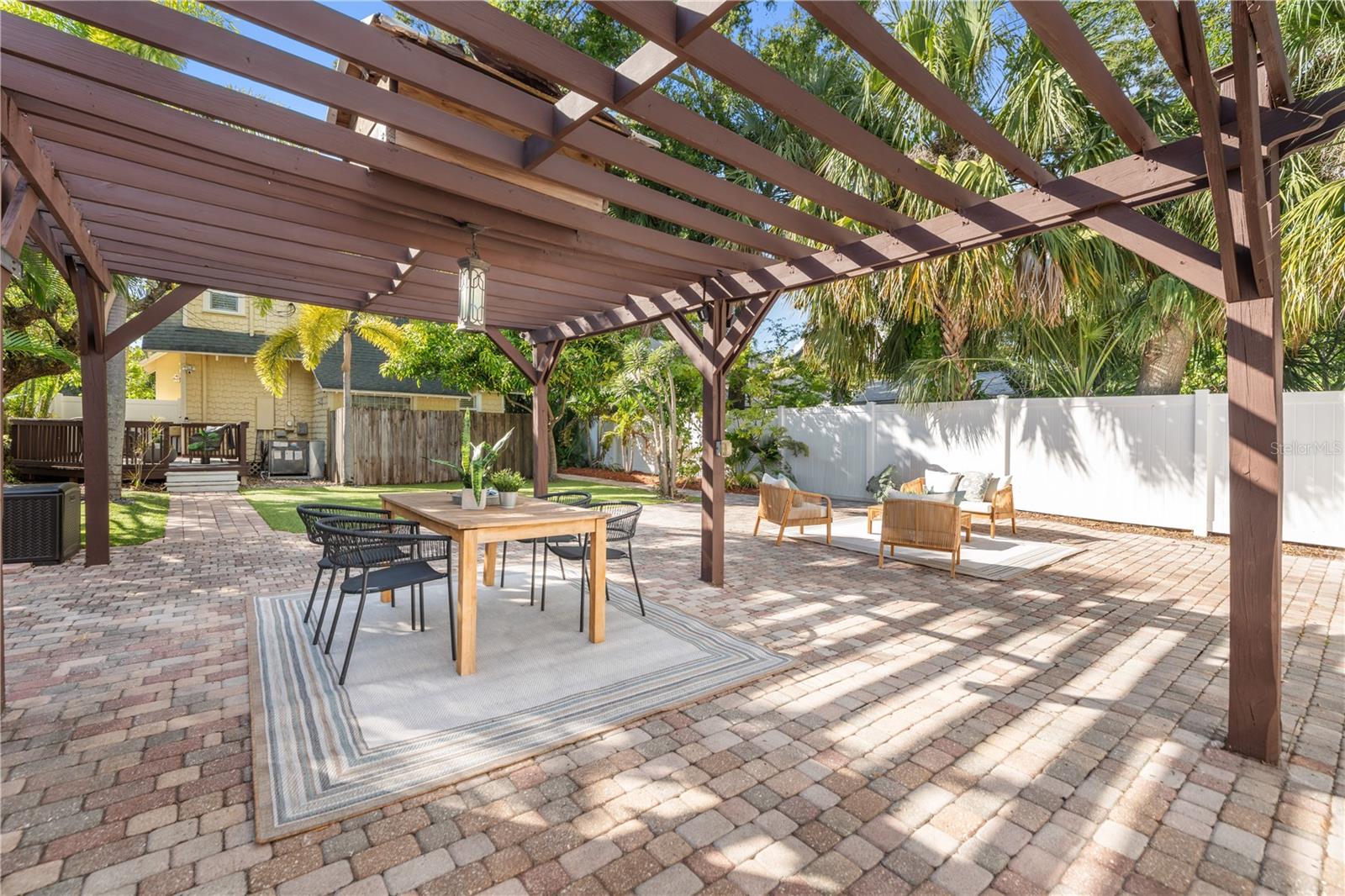 937 5TH ST N, ST PETERSBURG, FL, 33701