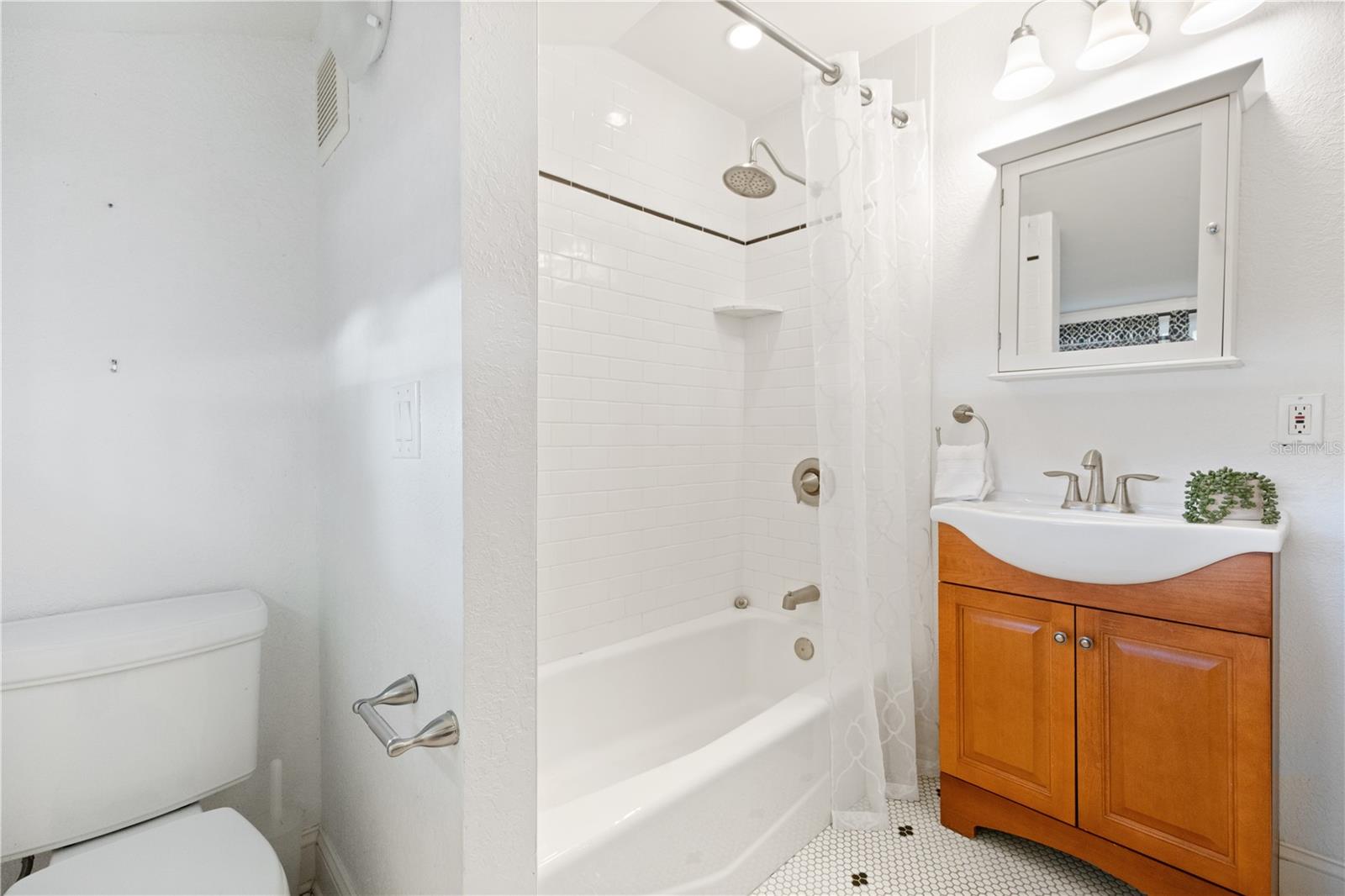 937 5TH ST N, ST PETERSBURG, FL, 33701