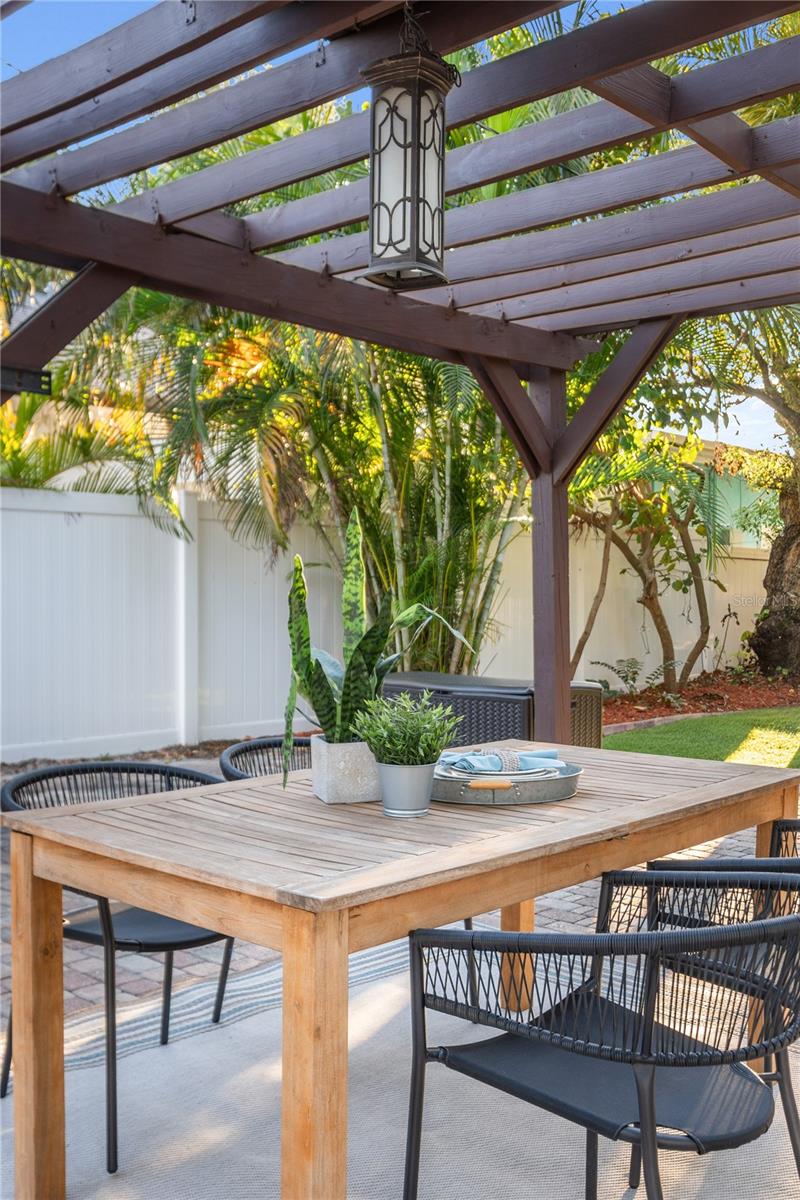 937 5TH ST N, ST PETERSBURG, FL, 33701