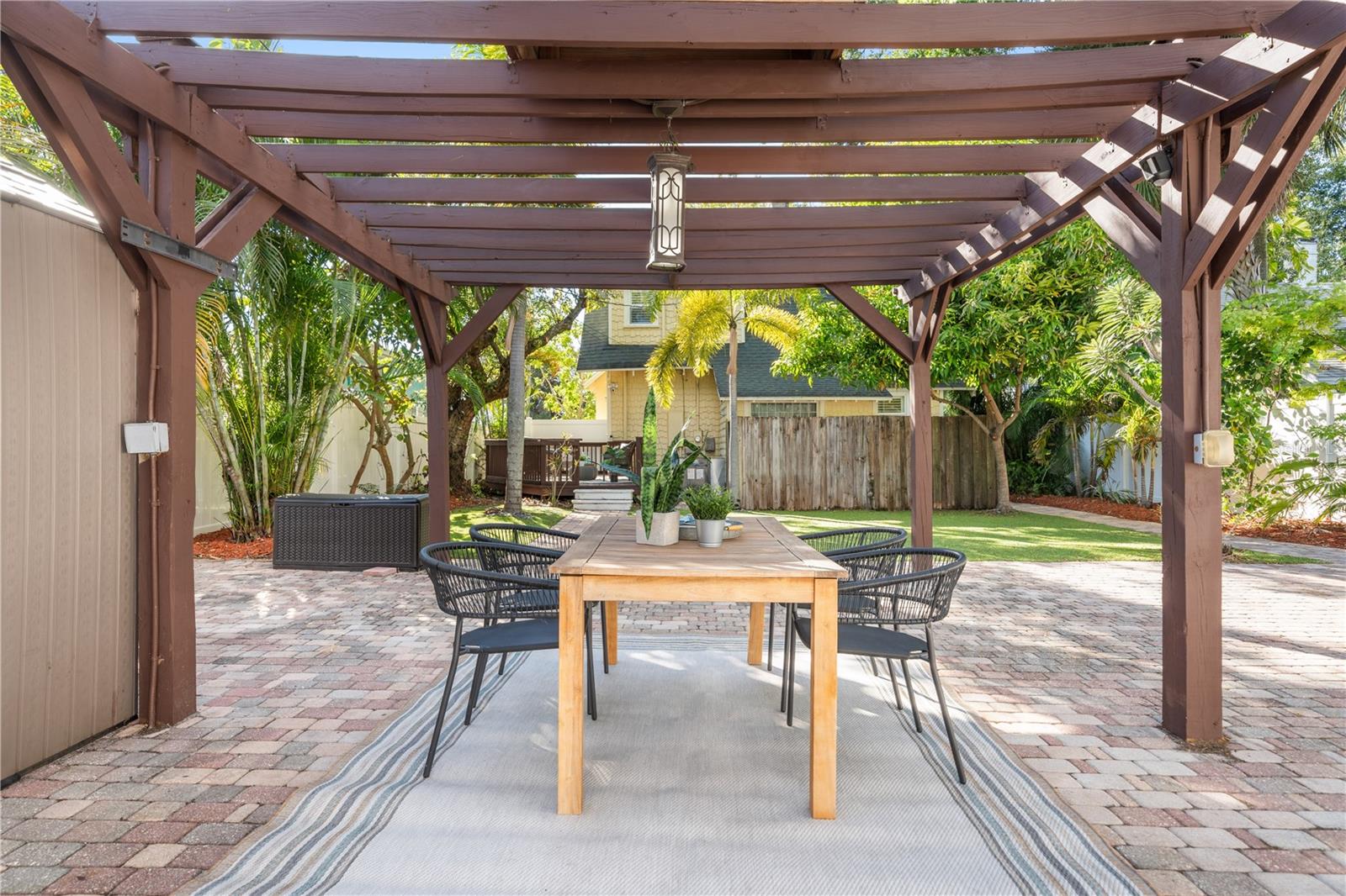 937 5TH ST N, ST PETERSBURG, FL, 33701