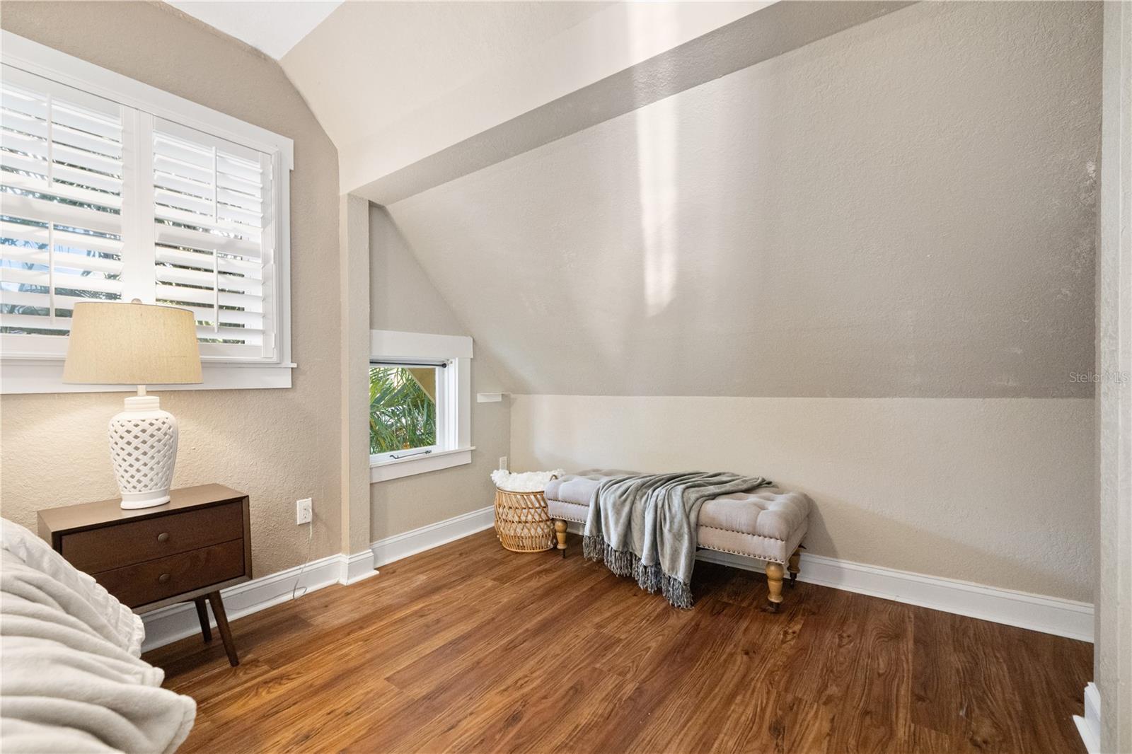 937 5TH ST N, ST PETERSBURG, FL, 33701