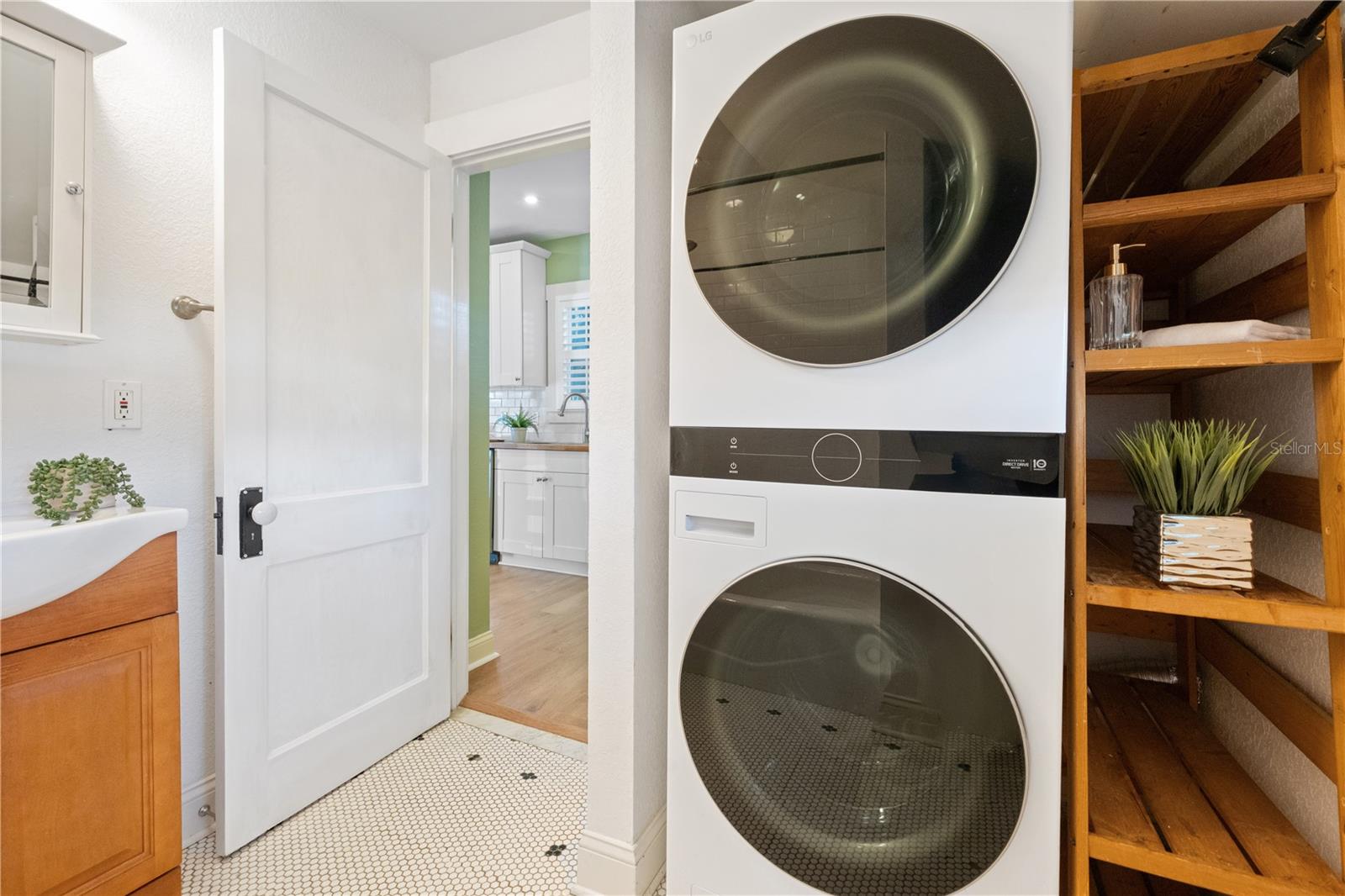 937 5TH ST N, ST PETERSBURG, FL, 33701