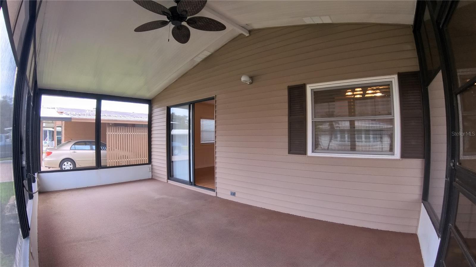 TB8422483 Property Photo