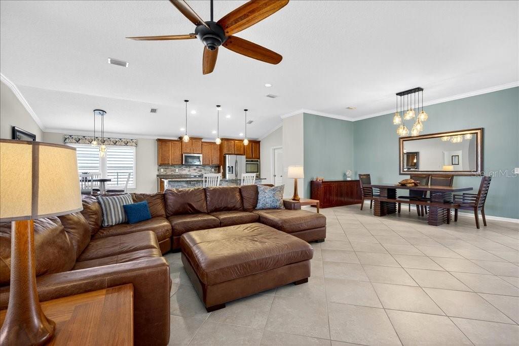 50 COUNTRY CLUB HARBOR CIR, PALM COAST, FL, 32137