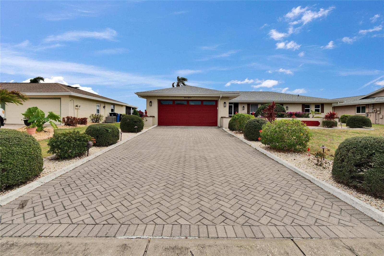 1518 NEW BEDFORD DR, SUN CITY CENTER, FL, 33573