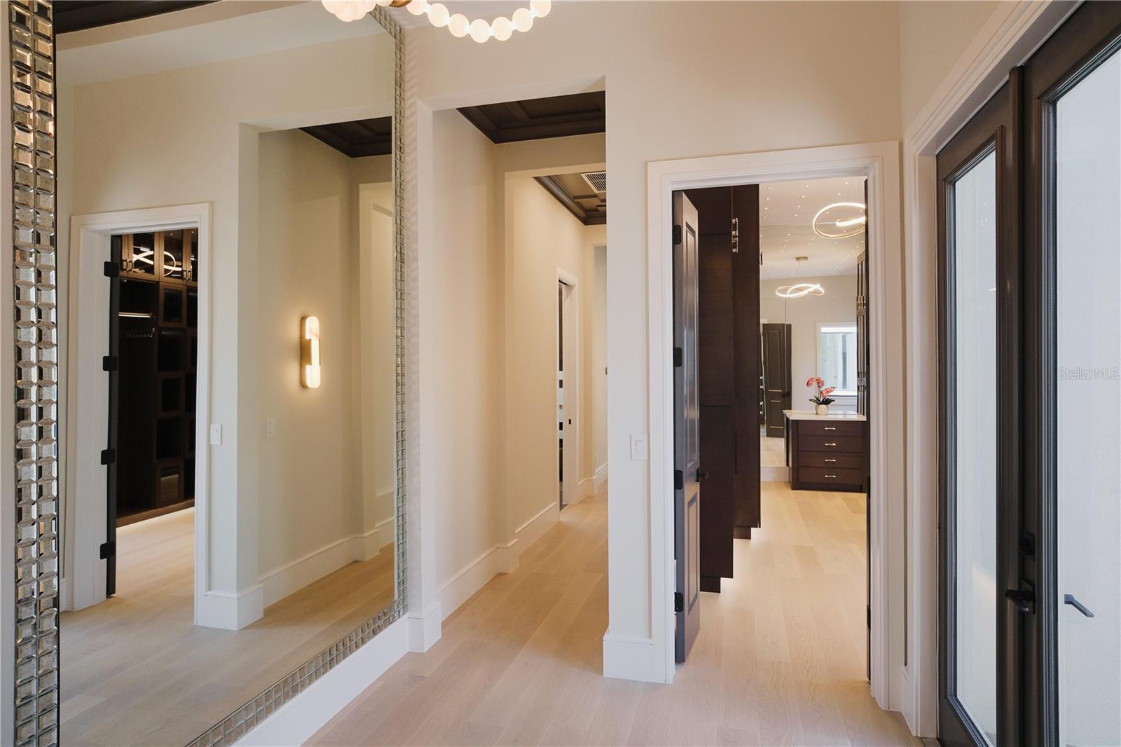 A4663567 Property Photo