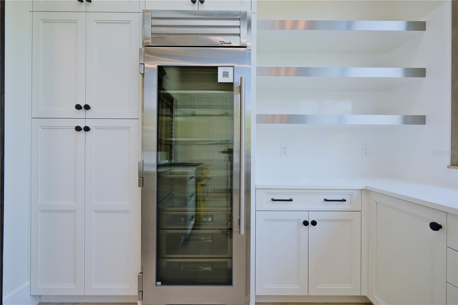 A4663567 Property Photo