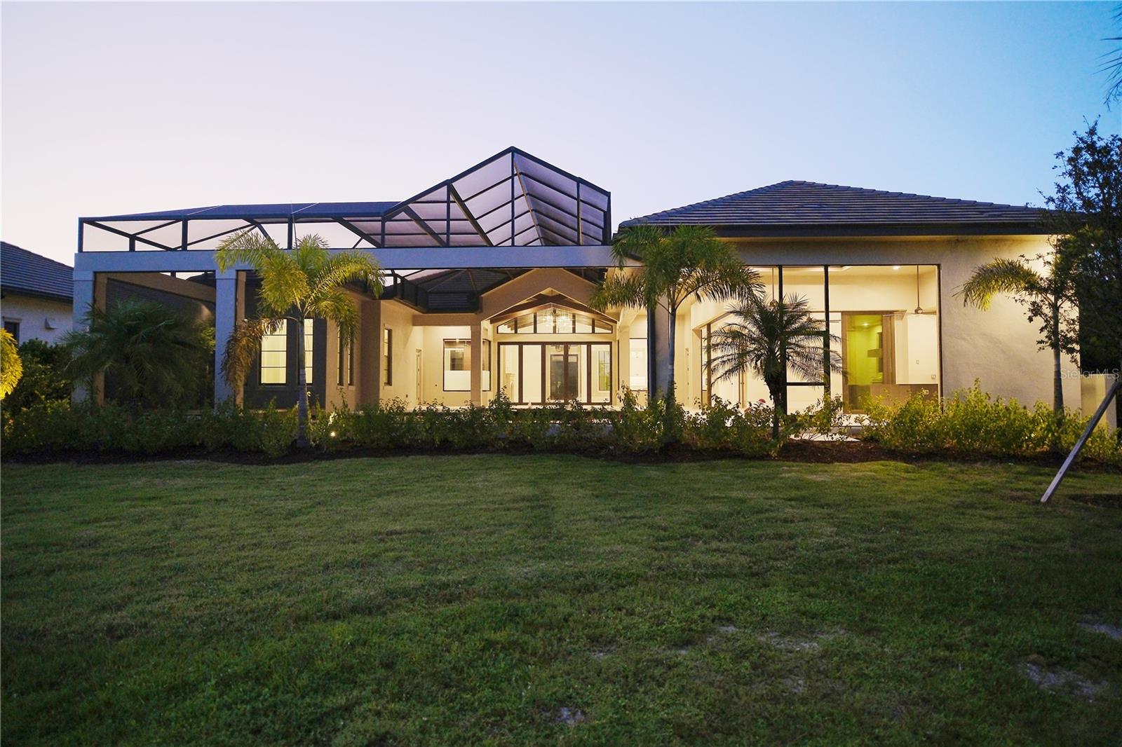 A4663567 Property Photo