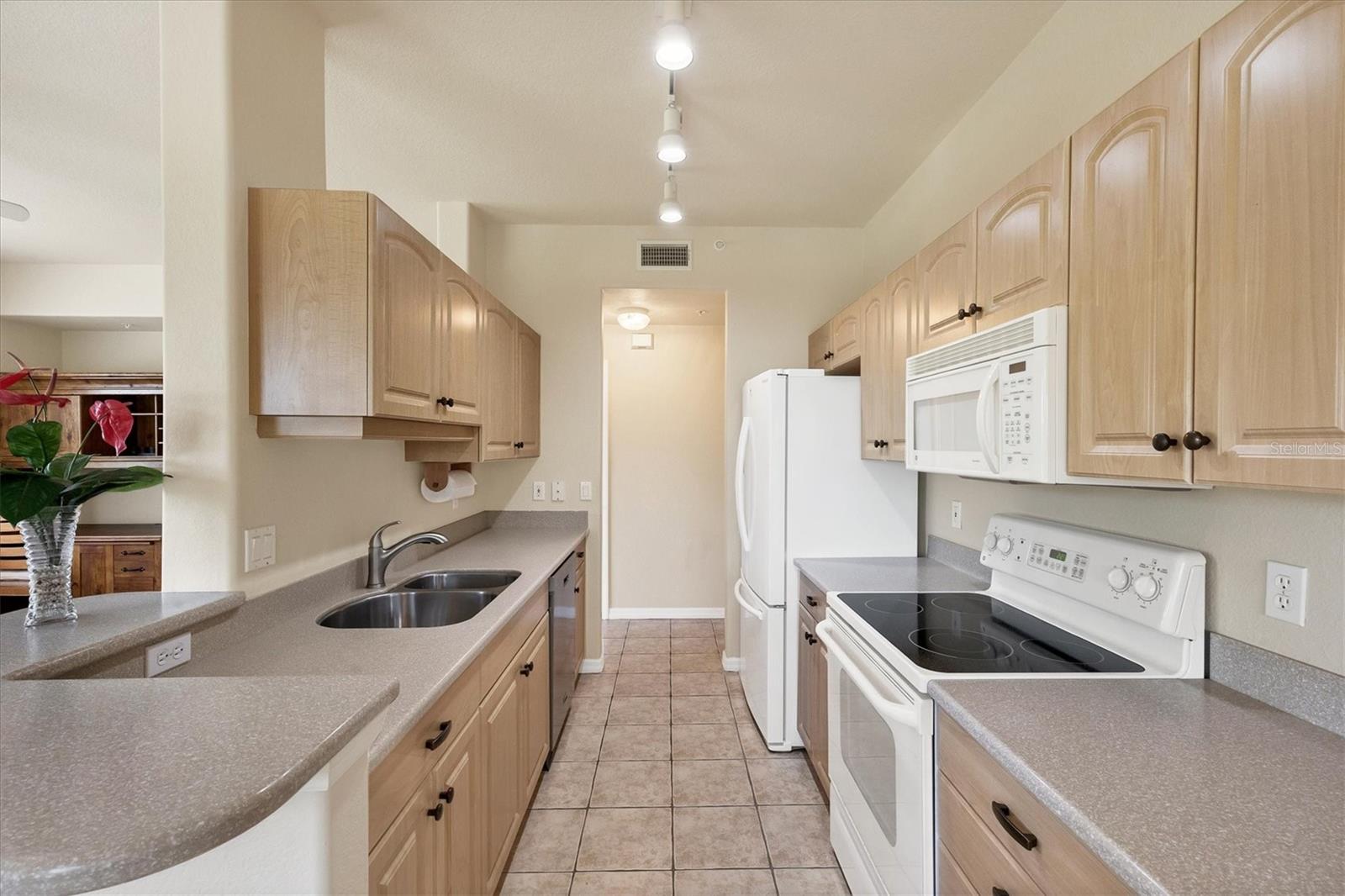 4215 VICENZA DR #B1, VENICE, FL, 34293