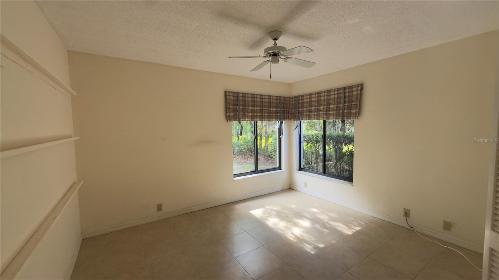 5040 PINELAKE RD, WESLEY CHAPEL, FL, 33543