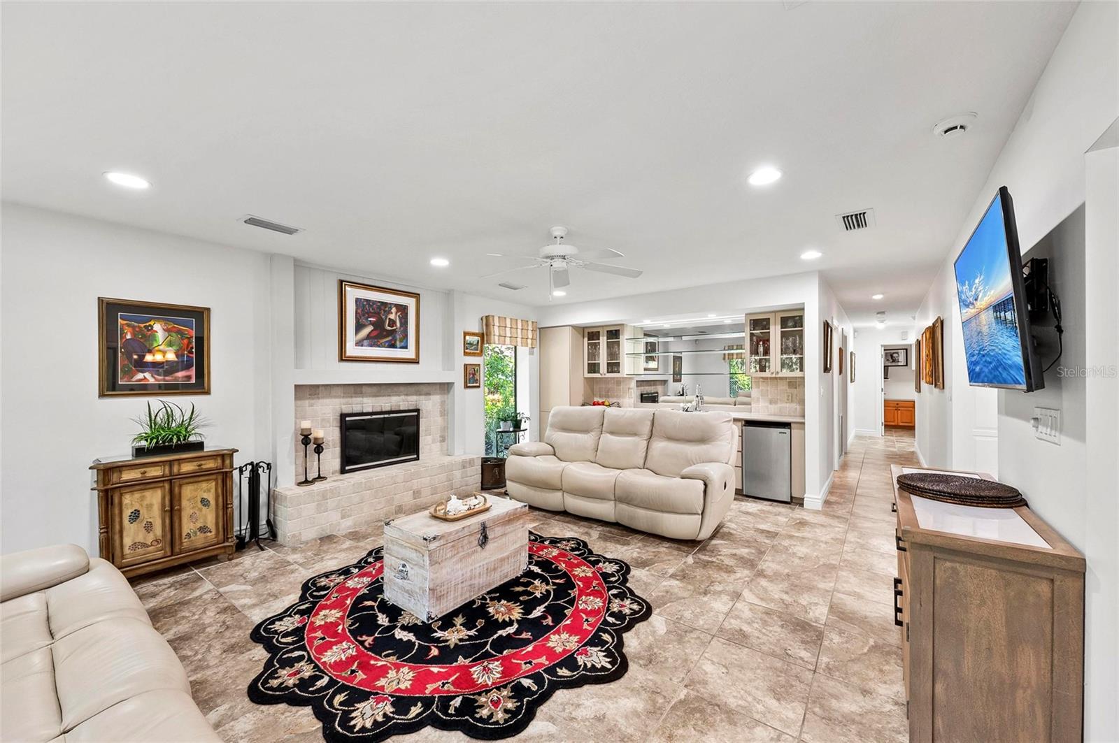 A4663579 Property Photo