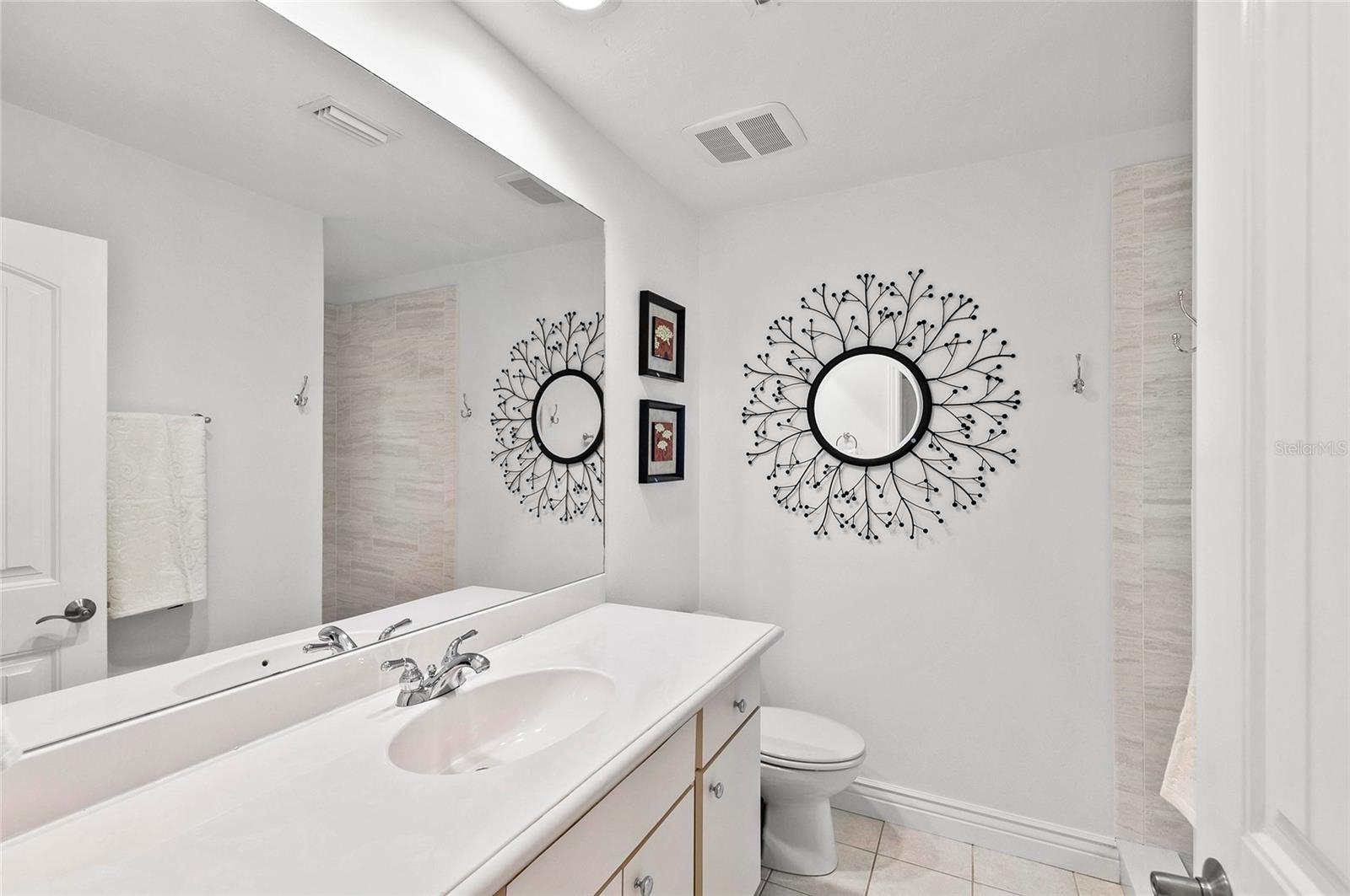A4663579 Property Photo
