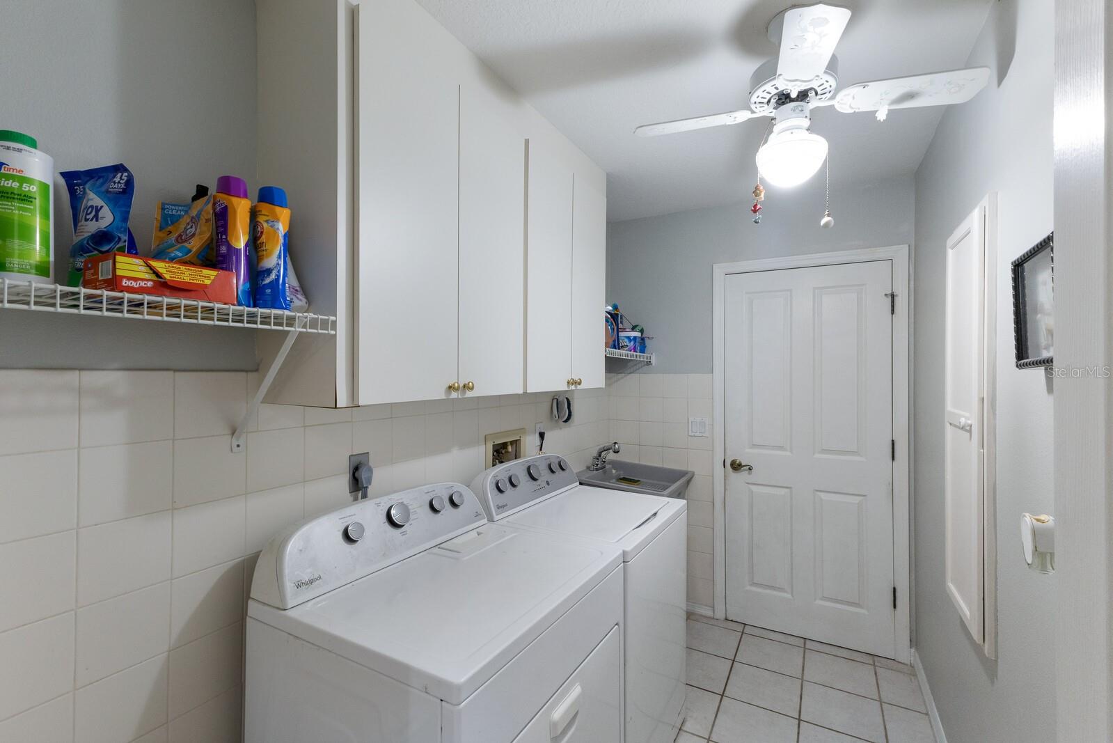 498 LAKE OF THE WOODS DR, VENICE, FL, 34293