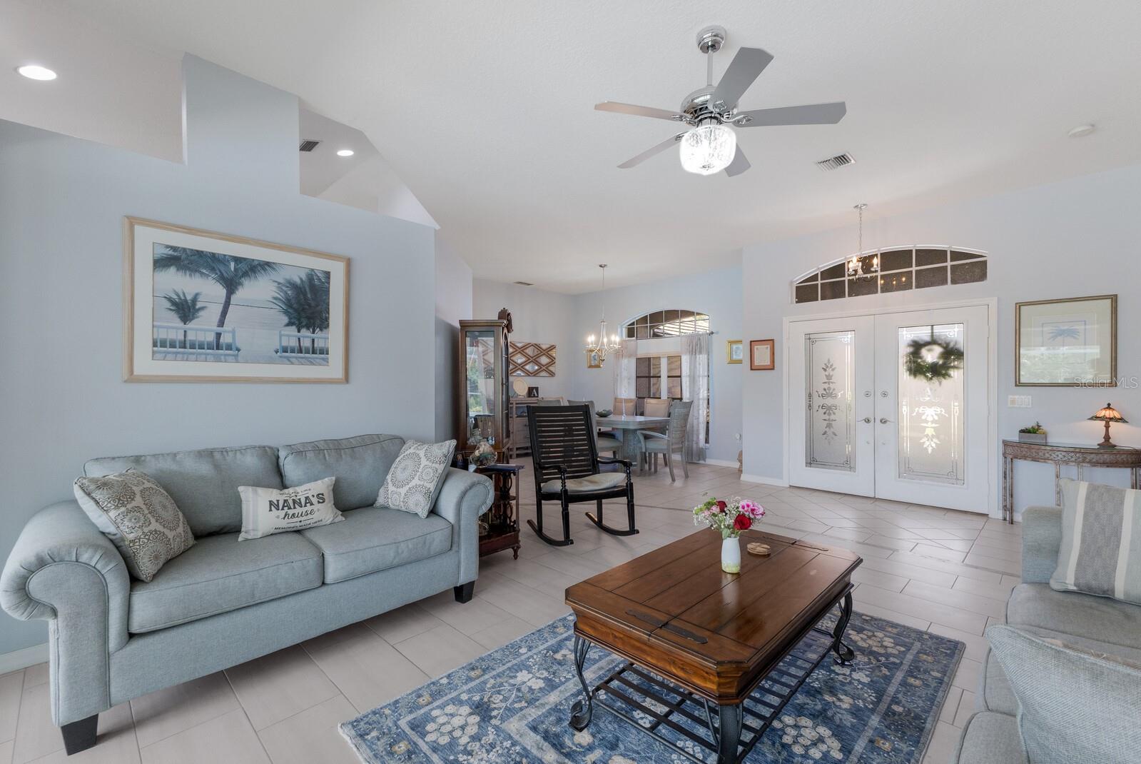 498 LAKE OF THE WOODS DR, VENICE, FL, 34293