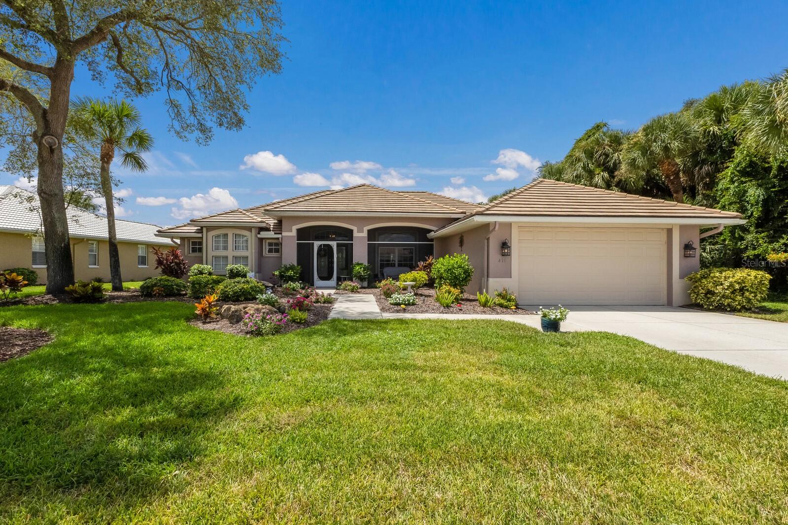 498 LAKE OF THE WOODS DR, VENICE, FL, 34293