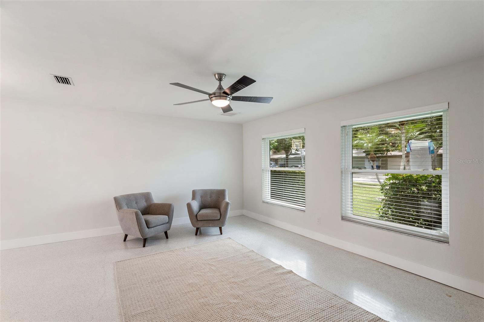 1877 DEL ROBLES DR, CLEARWATER, FL, 33764