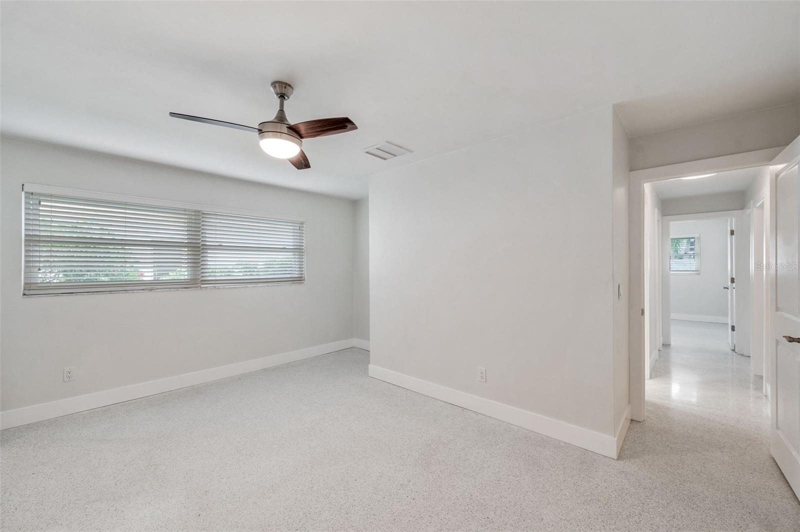 1877 DEL ROBLES DR, CLEARWATER, FL, 33764