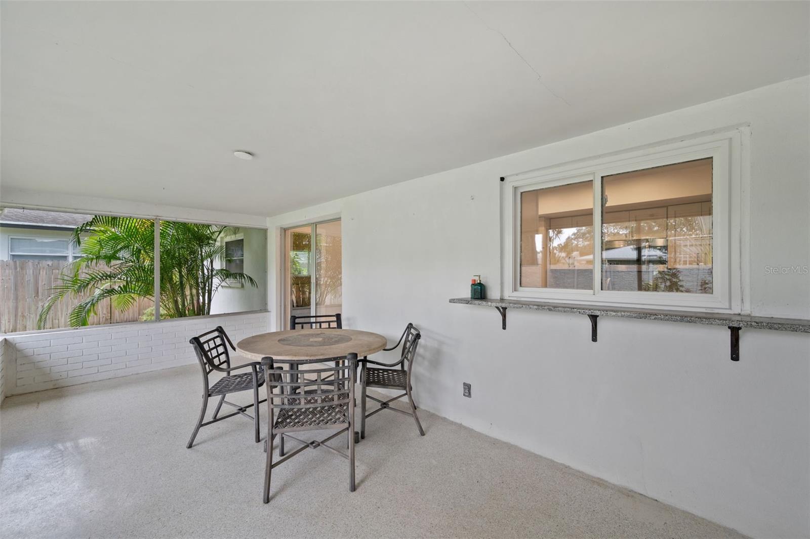 1877 DEL ROBLES DR, CLEARWATER, FL, 33764