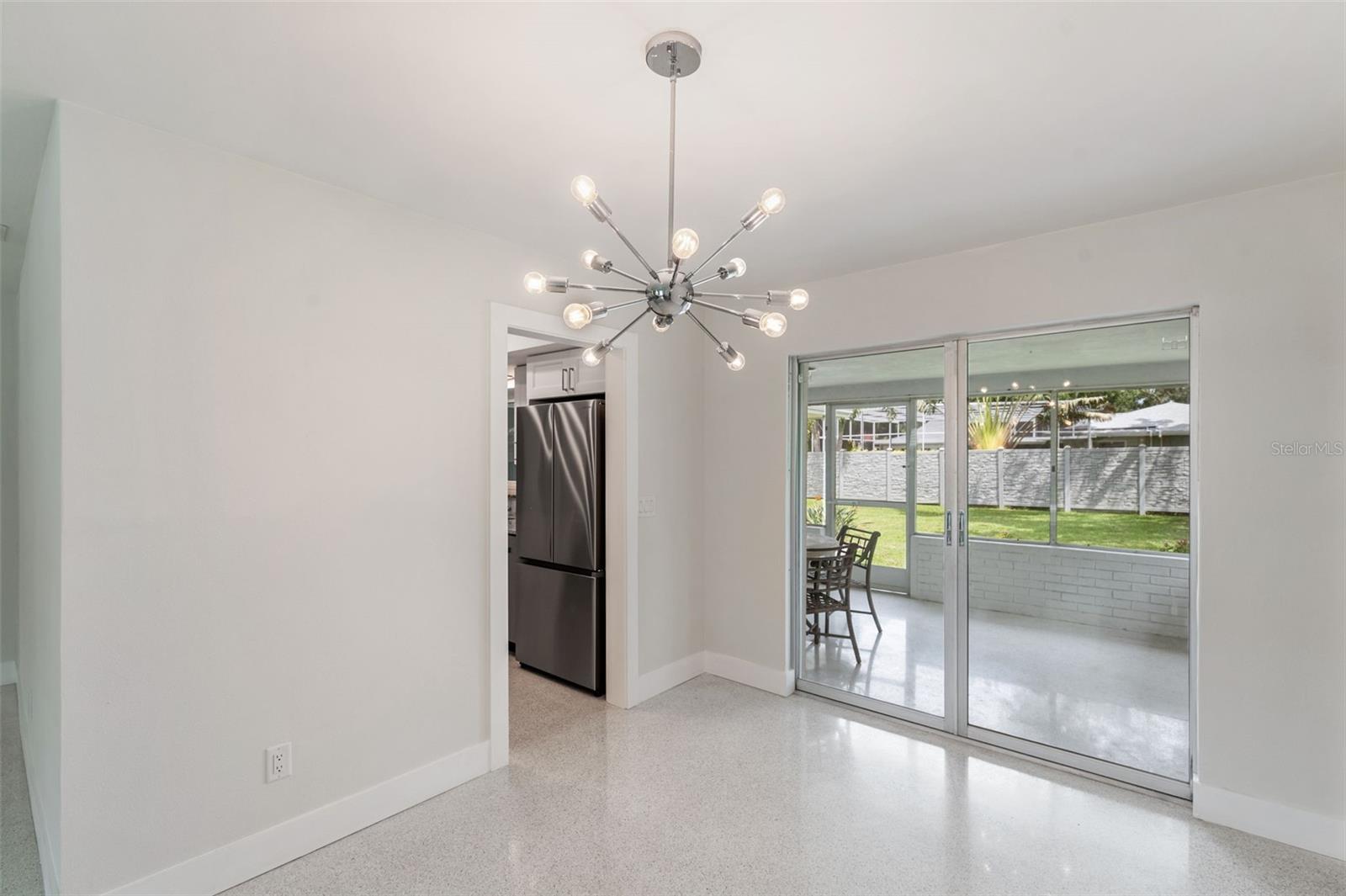 1877 DEL ROBLES DR, CLEARWATER, FL, 33764