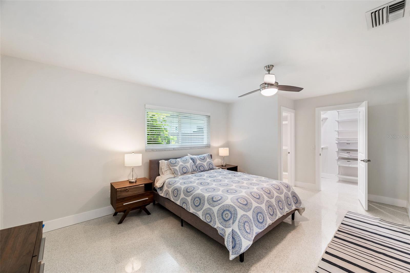 1877 DEL ROBLES DR, CLEARWATER, FL, 33764