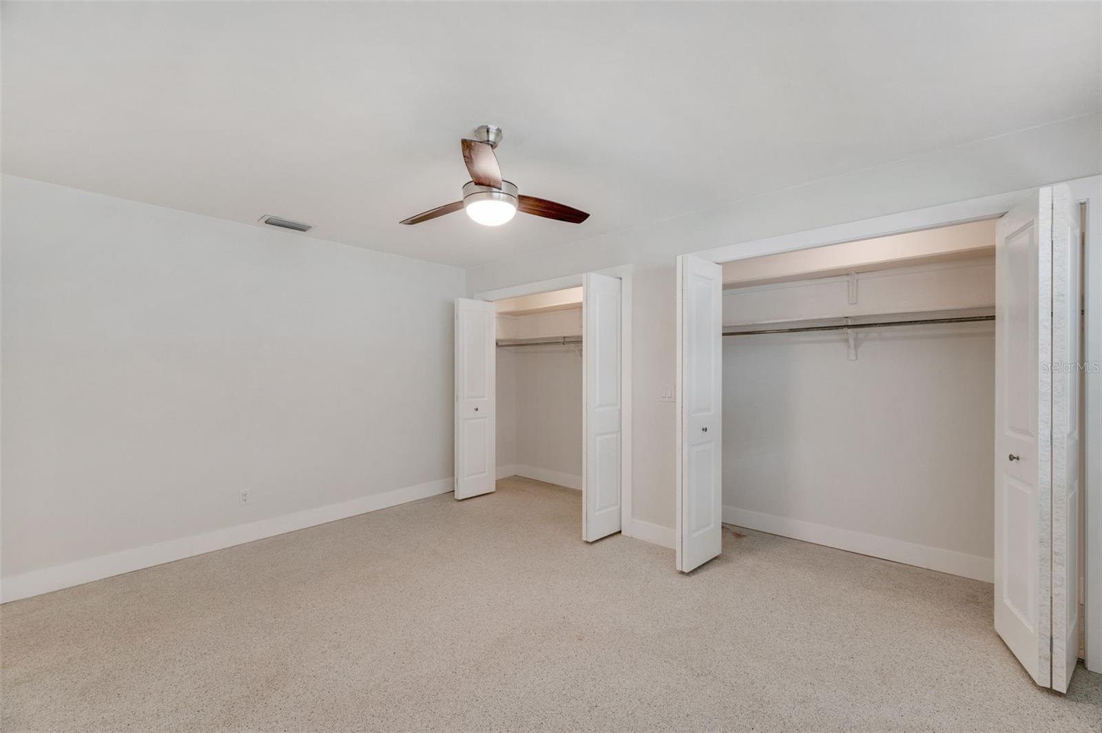 1877 DEL ROBLES DR, CLEARWATER, FL, 33764