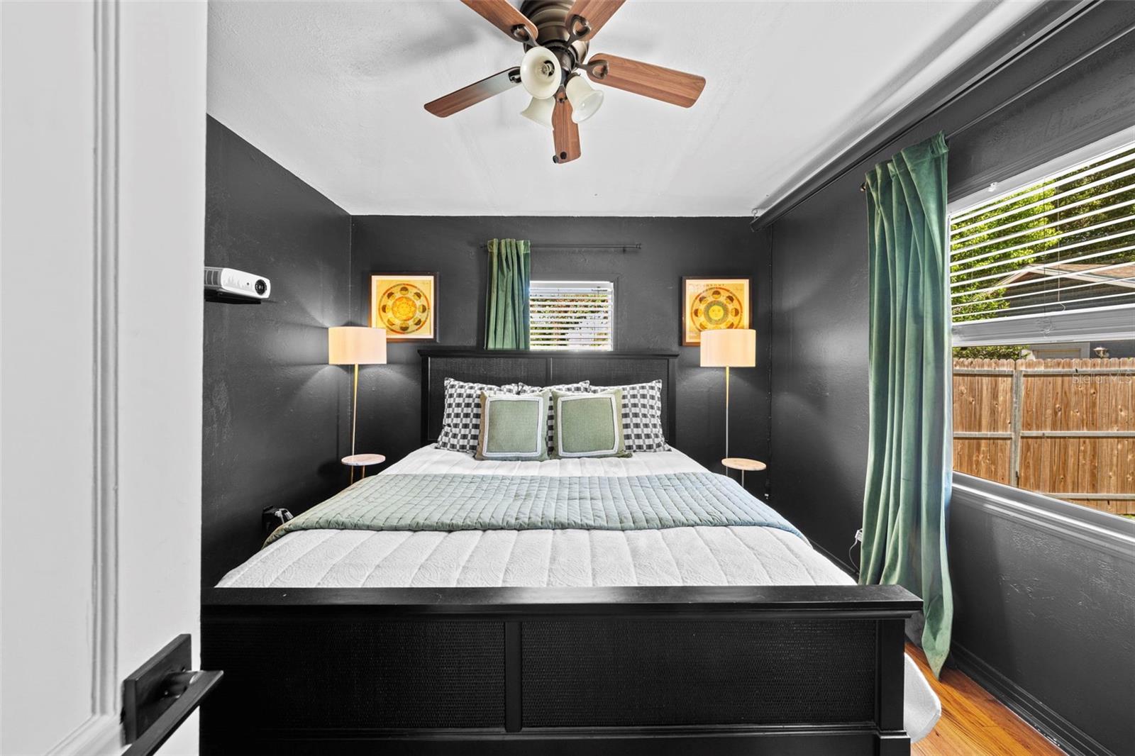 2519 EMMA CIR, TAMPA, FL, 33614