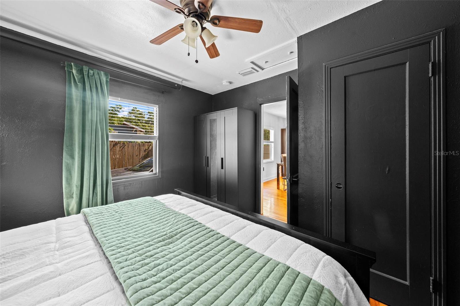 2519 EMMA CIR, TAMPA, FL, 33614