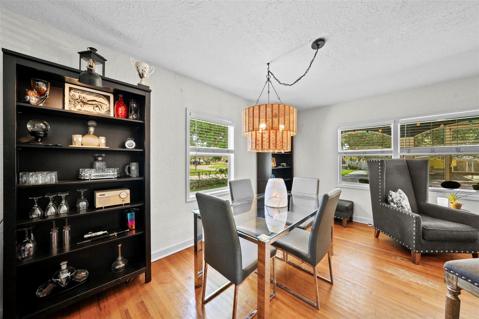 2519 EMMA CIR, TAMPA, FL, 33614