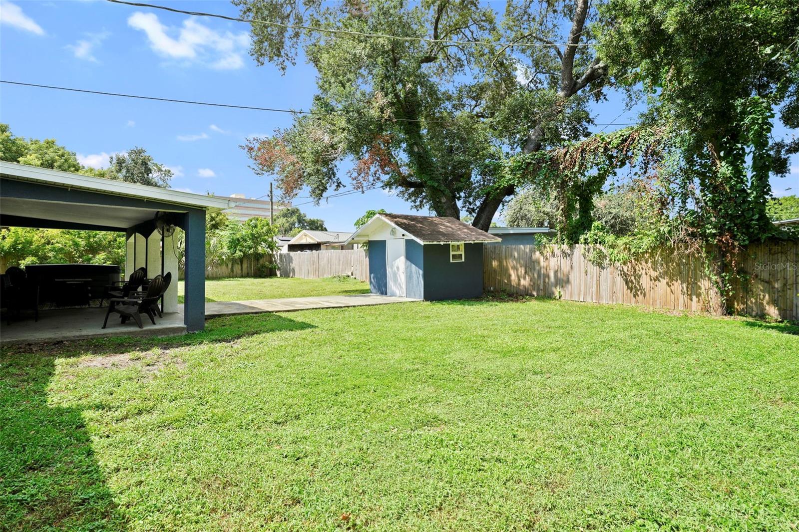 2519 EMMA CIR, TAMPA, FL, 33614