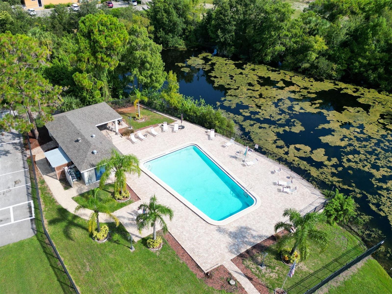 TB8422678 Property Photo