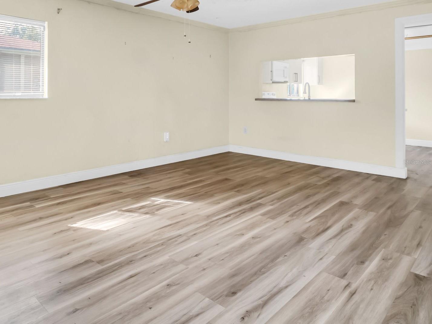 TB8422678 Property Photo