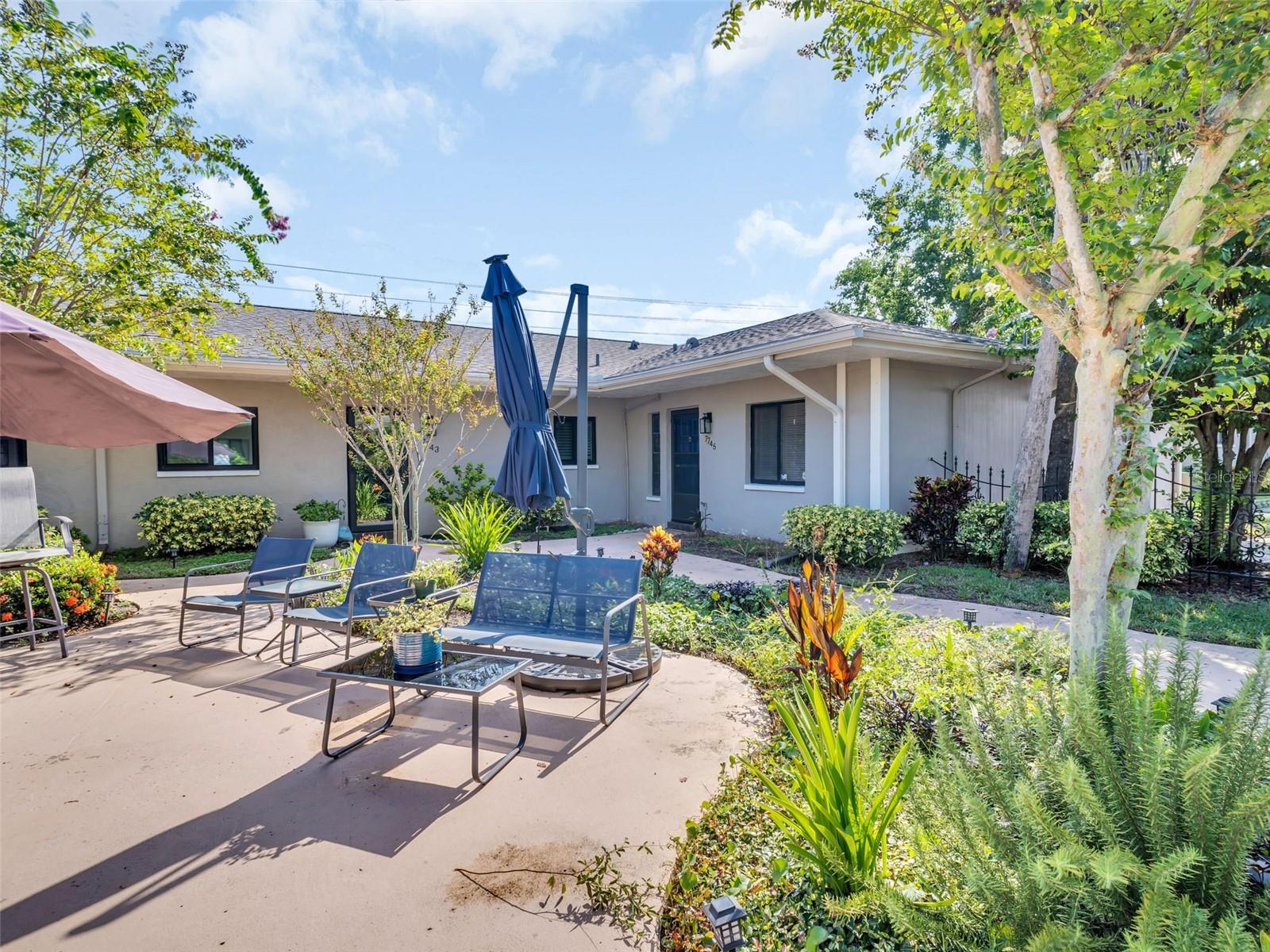 TB8422678 Property Photo